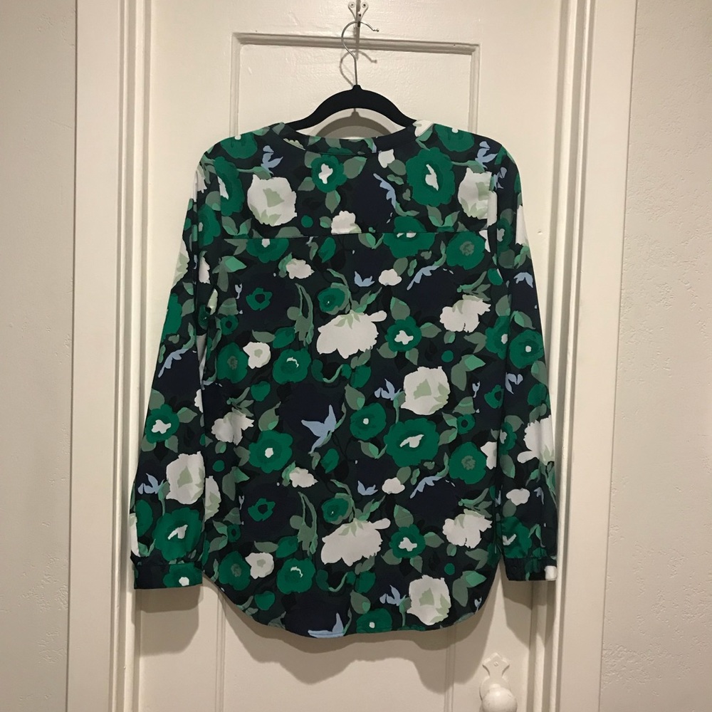 Floral pattern blouse - Picture 3 of 5